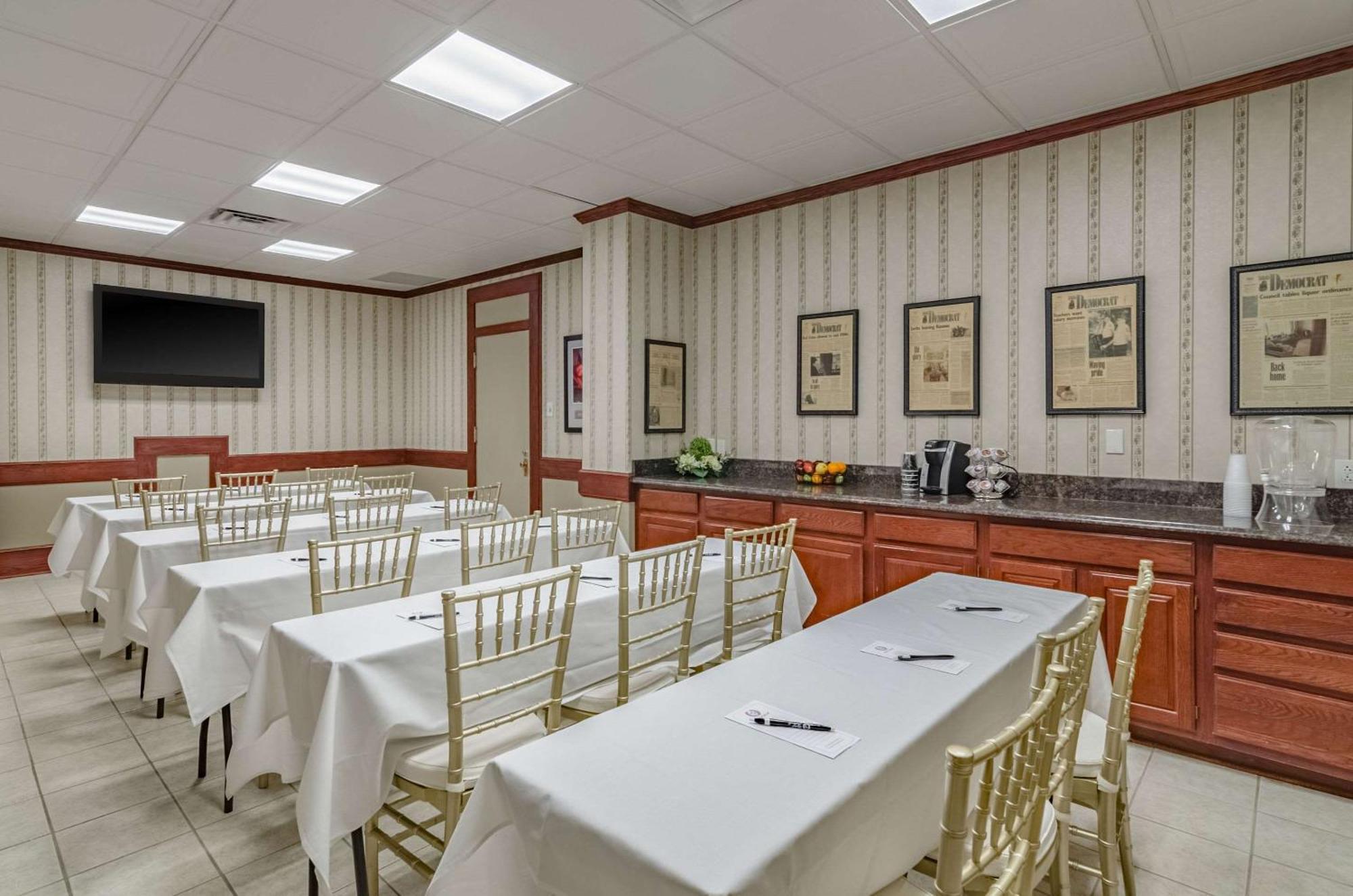 Hotel Bothwell Sedalia Central District, Ascend Hotel Collection Εξωτερικό φωτογραφία